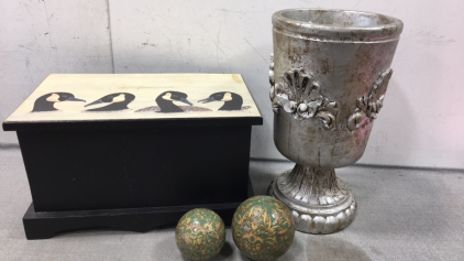 Wood Goose Chest, Ceramic Planter, (2) Decor Spheres