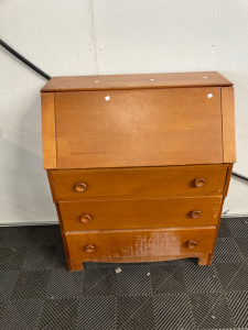 Small wooden Desk / Dresser