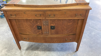 Buffet Table With Mirror