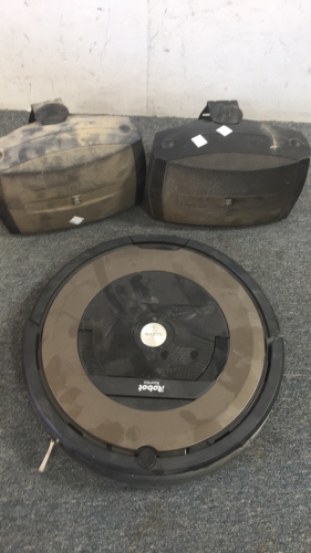 (2) Yamaha Speakers, Robot Vaccum