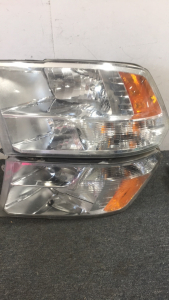 Pair of Ram 2015 2500 Headlights