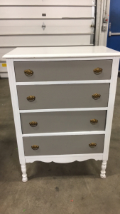 (4) Drawer Dresser