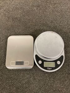 (2) Kitchen Scales