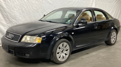 2004 Audi A6 - Sunroof - Leather Seats!