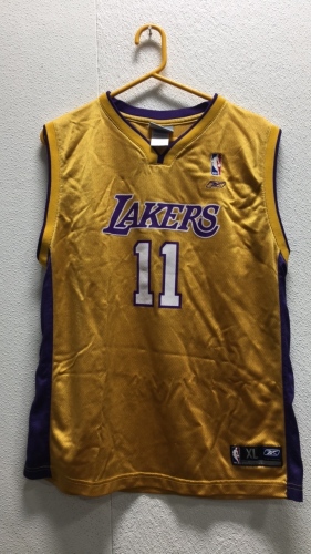 L.A. Lakers Karl Malone Jersey Sz 18/20 XL