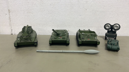 (6) Vintage Built Armored Vehicle Model Kits