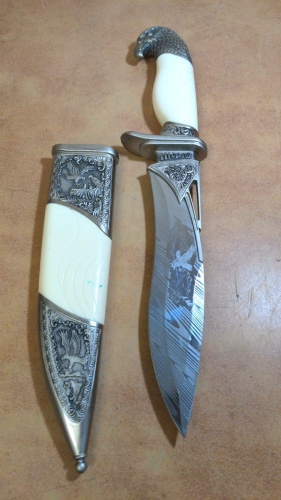 14-1/2" Eagle-theme Knife w/Sheath