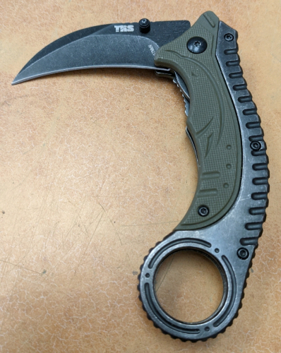 Raptor Pocket Knife