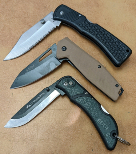 (3) Pocket Knives