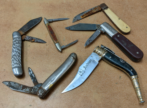 (6) Vintage Pocket Knives