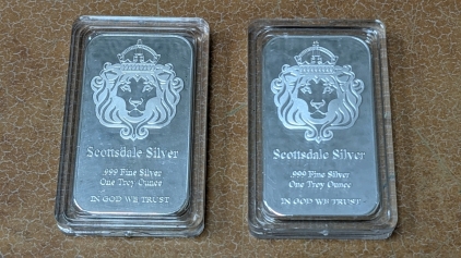 (2) Scottsdale 1oz Silver Bars