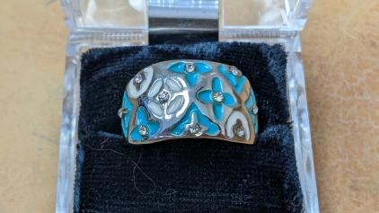 Silver Tone Ring Floral Design, Sz 7