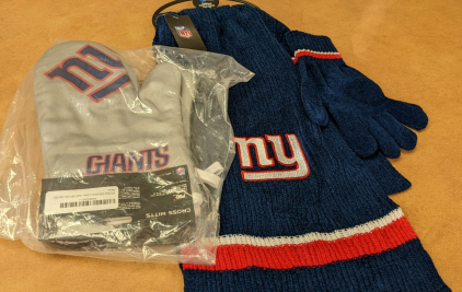 New Giants Scarf/Gloves Set & Oven Mitts