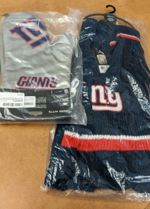 New Giants Scarf/Gloves Set & Oven Mitts