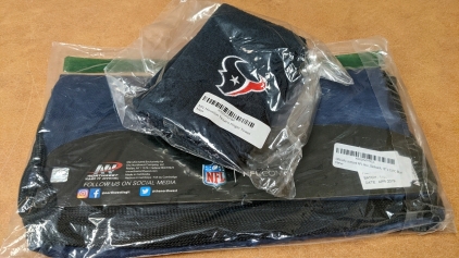 New Texans Finger Towel & Backsack