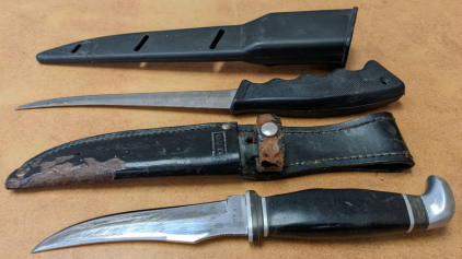 Case XX Hunting Knife w/Leather Sheath, Filet Knife w/Sheath