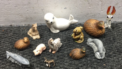 Mini animal figurines