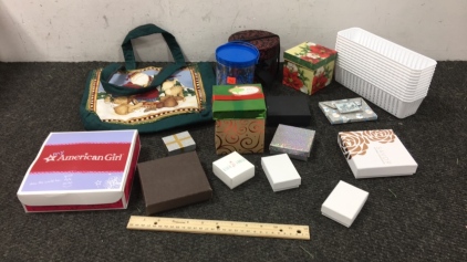 15 Decorative Containers, 12 Plain Plastic Containers