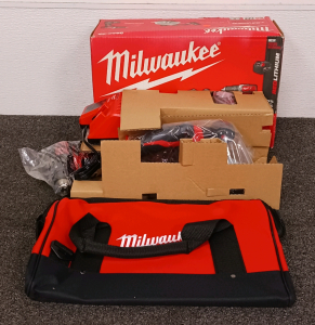 Milwaukee M18 Cordless 2-Tool Combo Kit