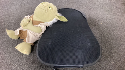 Naipo Shiatsu Massager And Talking Yoda Toy
