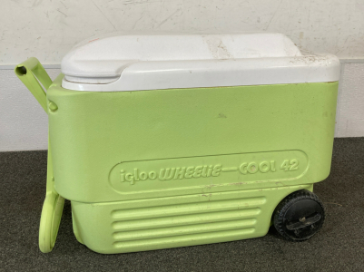 Igloo Cooler With Wheels