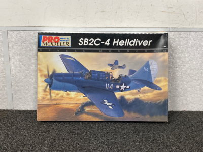 SB2C-4 Helldiver