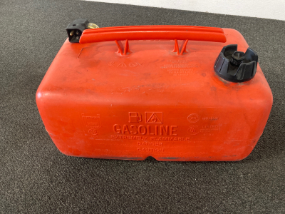 Marine Quicksilver Gas Can