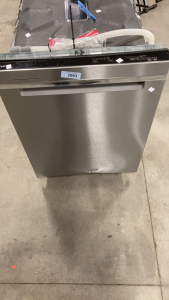 Whirlpool Large Capacity Dishwasher Like New Condition