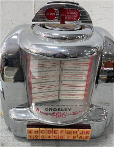 Crowley- Select-O Matic Novelty Jukebox - Radio