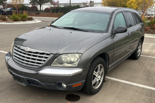 2004 Chrysler Pacifica - Spacious!