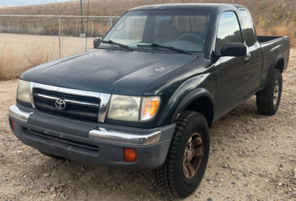 1998 Toyota Tacoma - 4x4 - Runs Good