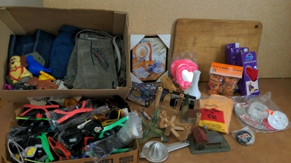 Assorted Housewares & Personal Items