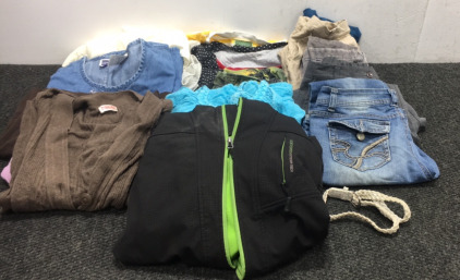 Women&rsquo;s clothes