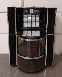 Vintage Seeburg SMC1 Jukebox