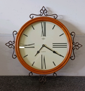 15" Diameter Decorative Wall Clock