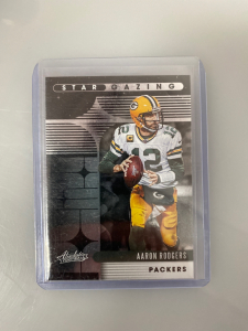 (5) Aaron Rodgers Football Cards
