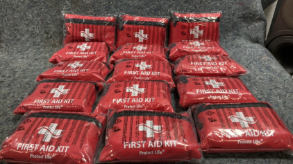 (15) Small First Aid Kits