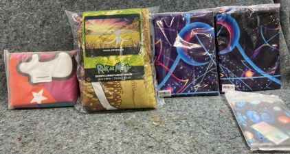 (2) Trippy Mushroom Bath Mats, Rick and Morty Blanket and more