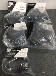 (5) Bikeroo Wide Saddle Bike