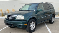 2001 Suzuki Grand Vitara - 4x4 - 3rd Row!