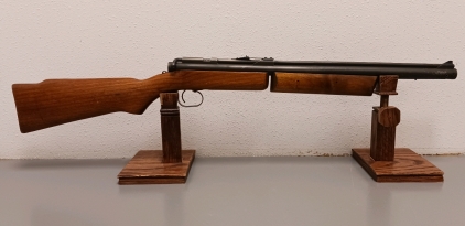 "Benjamin Franklin" Model 342 22 Cal BB Gun --T232567