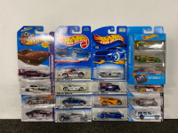 (18) New in Package Hotwheels