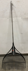Large Lawn Rake