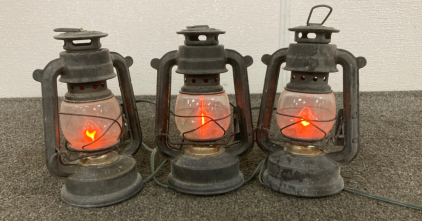 3 Electrical Lanterns With Fire Light