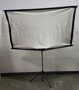 Portable Projector Screen