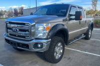 2011 Ford F-250 Super Duty - 4x4 - Great Condition!