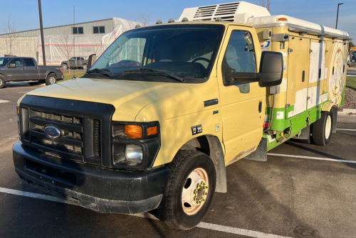 2010 Ford E450 - Refrigerated Fleet Truck - Well Maintained - Propane Fuel