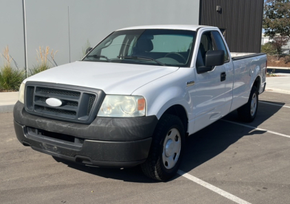 2005 Ford F-150 - Manual!