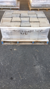 (1) Pallet of TriMix Owyhee Wall Wedge Stones