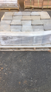 (1) Pallet Of TriMix Owyhee Wall Wedge Stones